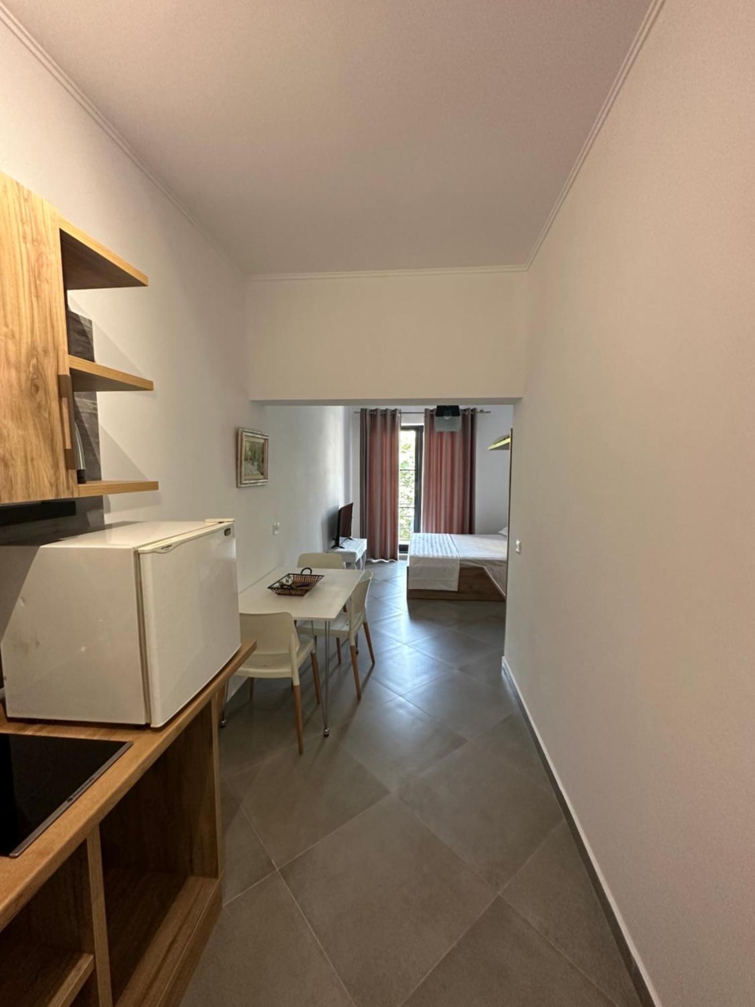 Central Comfort Suites تيرانا المظهر الخارجي الصورة