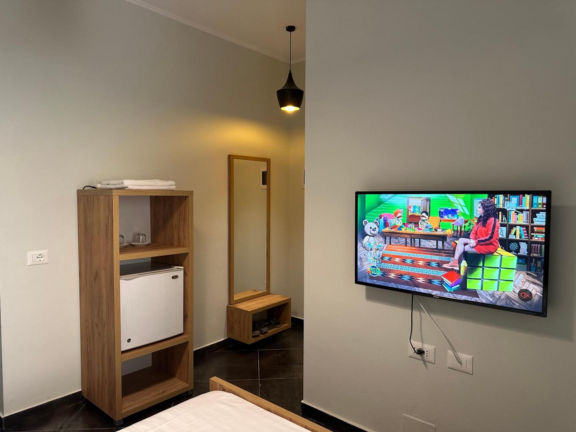 Central Comfort Suites تيرانا المظهر الخارجي الصورة