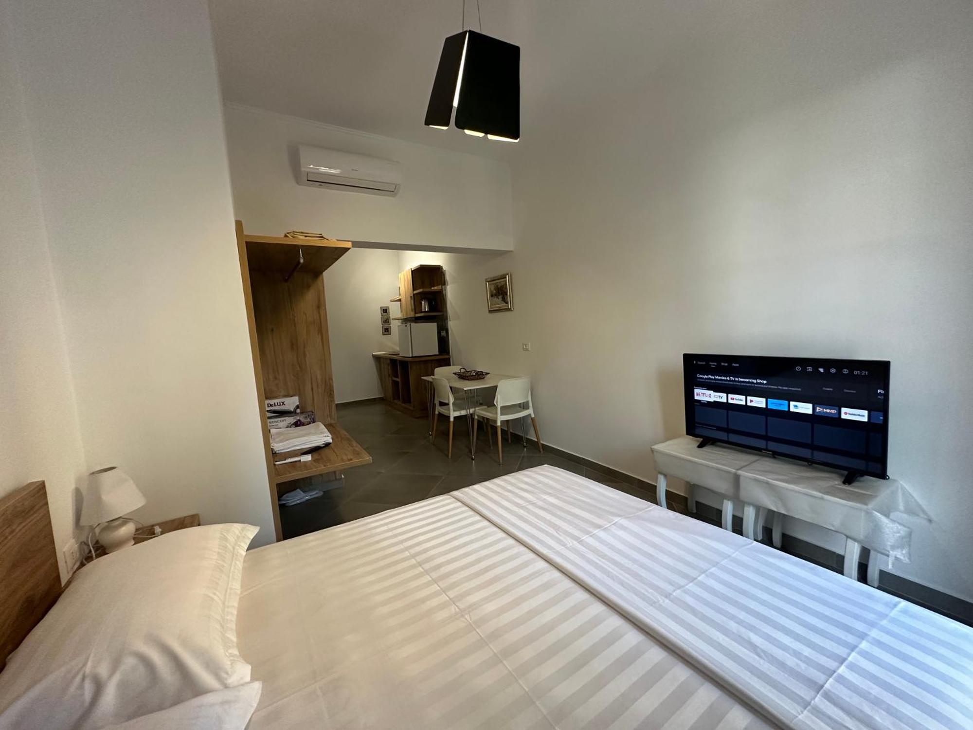 Central Comfort Suites تيرانا المظهر الخارجي الصورة